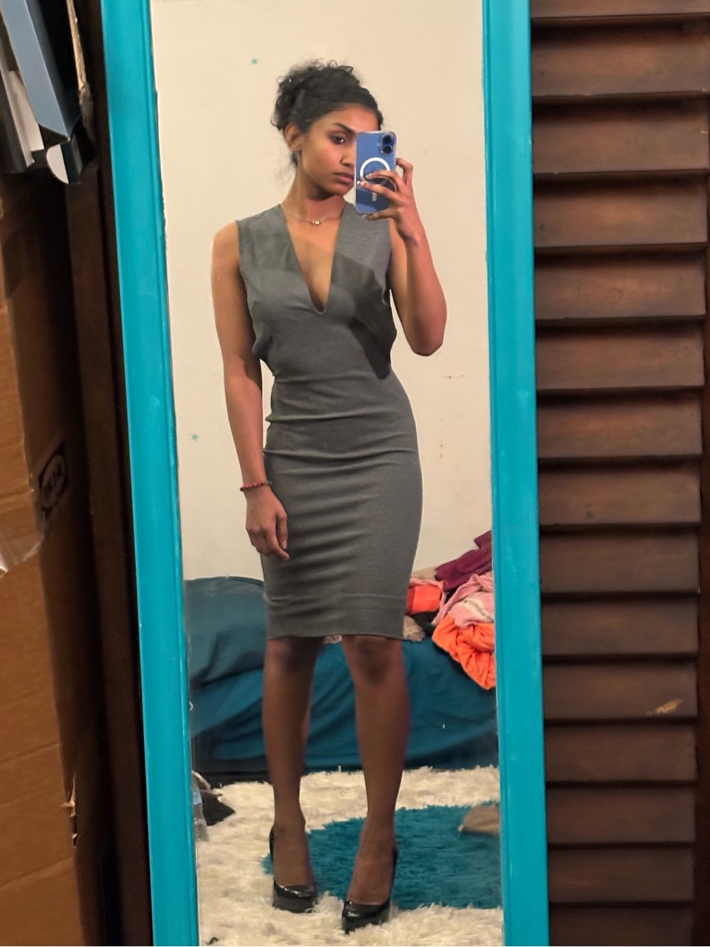 bebe Charcoal Gray Deep V-Neck Sleeveless Midi Dress